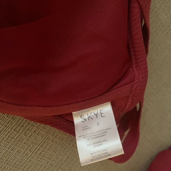 Skye Swimwear Women’s Hillary D Cup Underwire Bikini Top - Picture 5 of 8